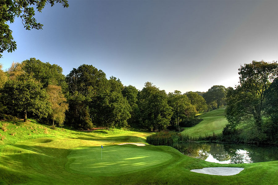 golf breaks in cornwall