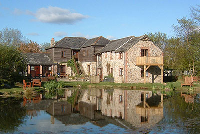 Trehill Holiday Cottages - Sleeps up to 19 + 2 Children